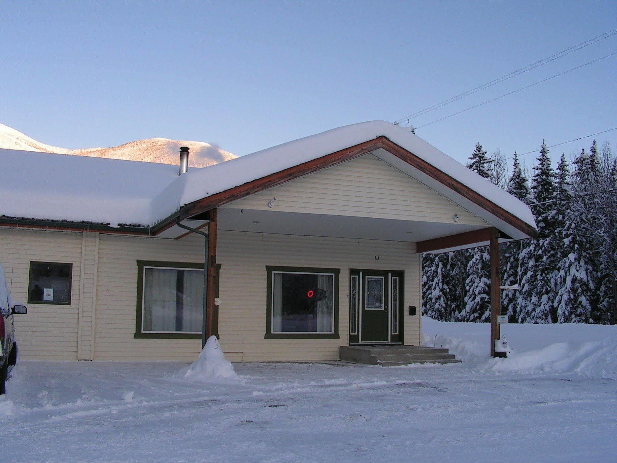 Bell Mountain Motel Mcbride 외부 사진