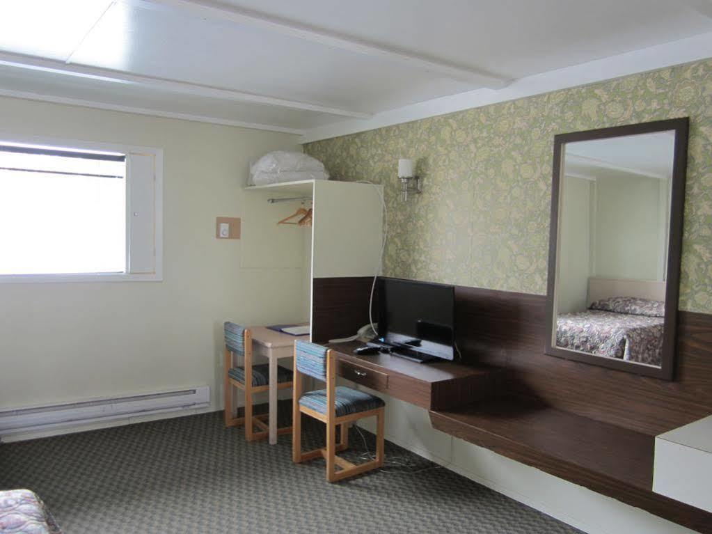Bell Mountain Motel Mcbride 외부 사진